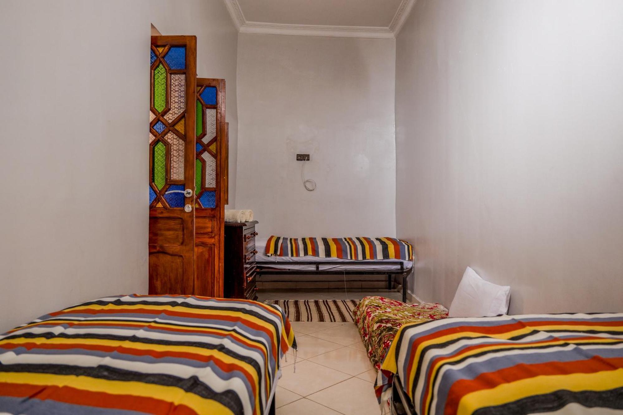 Yakout Hostel Tanger Exterior foto