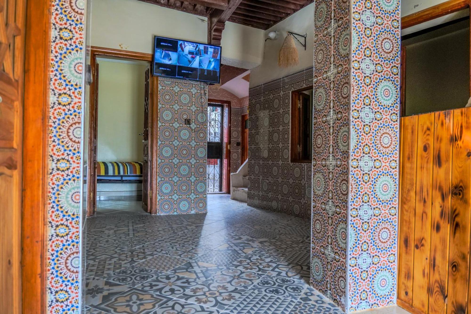 Yakout Hostel Tanger Exterior foto